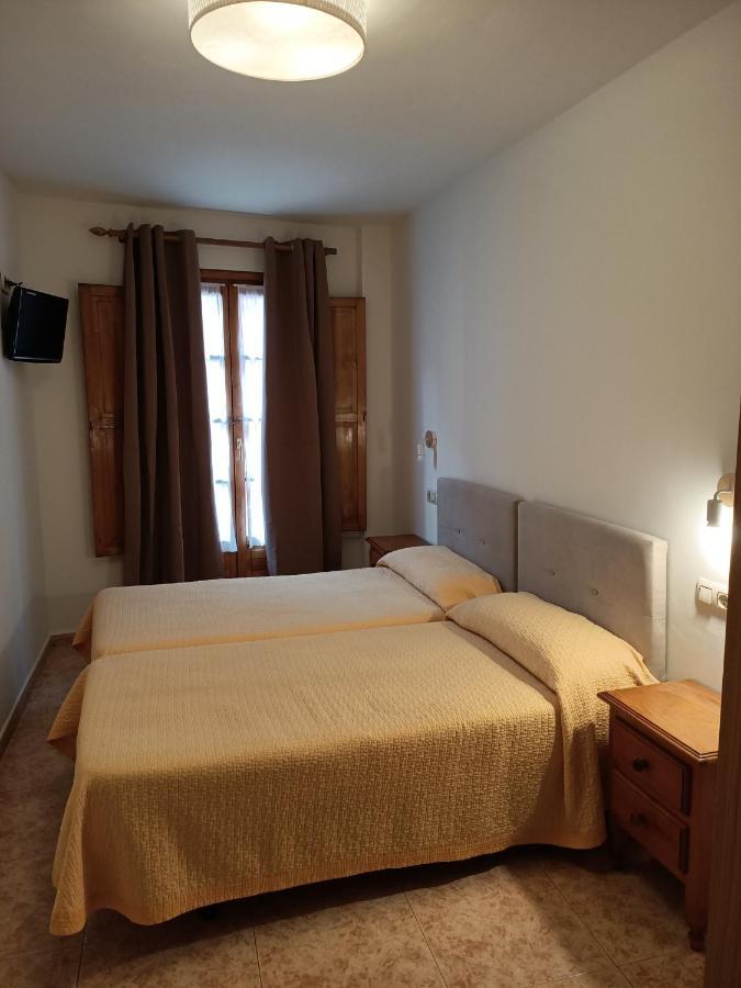 Pension Argueelles Ribadesella Exterior foto